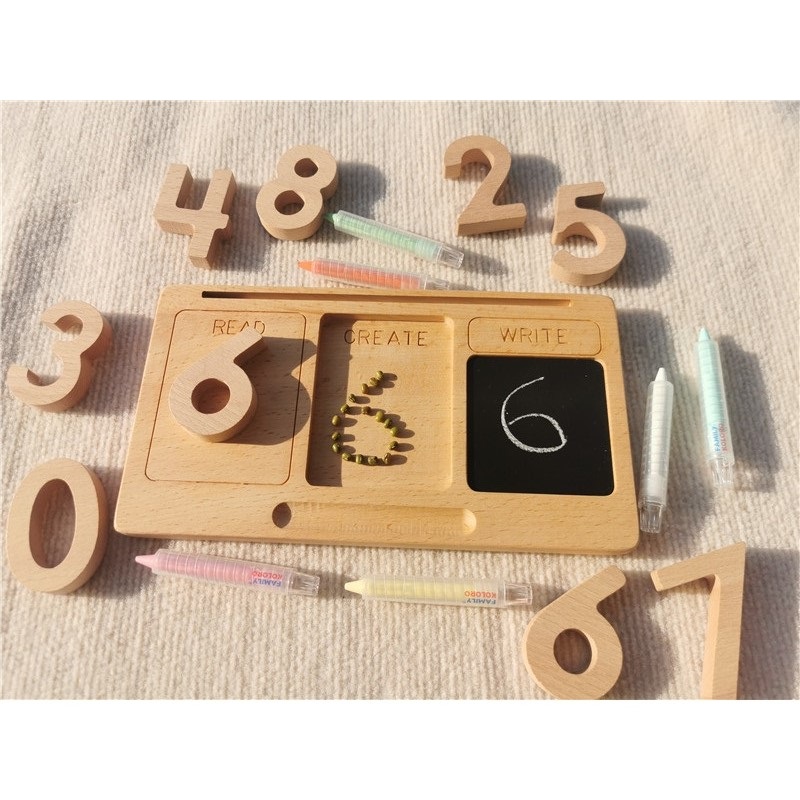 チョーク付き学習タブレット,モンテッソーリ玩具,木製,分割ト - Montessori Shelf Toy のレビューと価格
